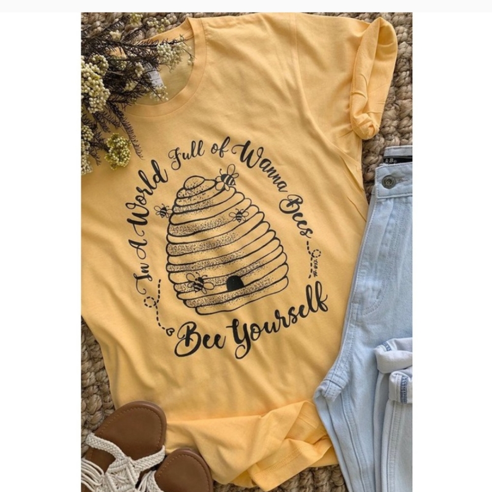 Bee 🐝 Yourself Graphic Tee💞